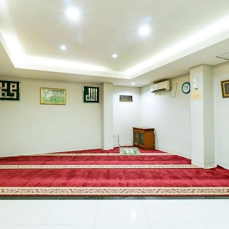 Sofyan Hotel Soepomo Jacarta Exterior foto