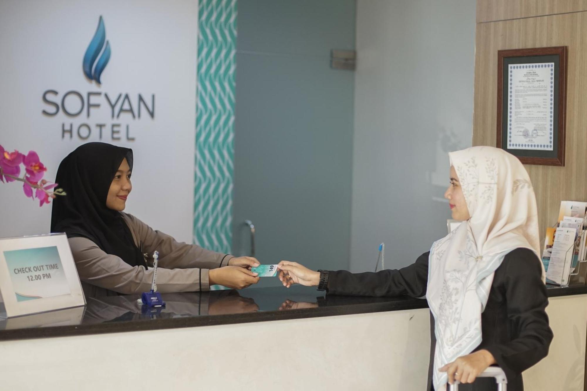 Sofyan Hotel Soepomo Jacarta Exterior foto