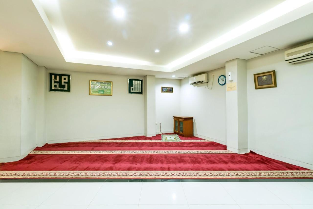 Sofyan Hotel Soepomo Jacarta Exterior foto